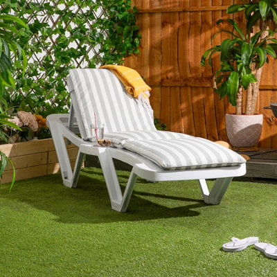 Harbour Housewares - Master Sun Lounger Cushion - Grey Stripe - 5