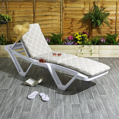 Harbour Housewares - Master Sun Lounger Cushions - Beige Moroccan - Pack of 2 - 7