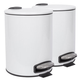 Harbour Housewares Round Stainless Steel Pedal Bins - 5L - White - Pack of 2