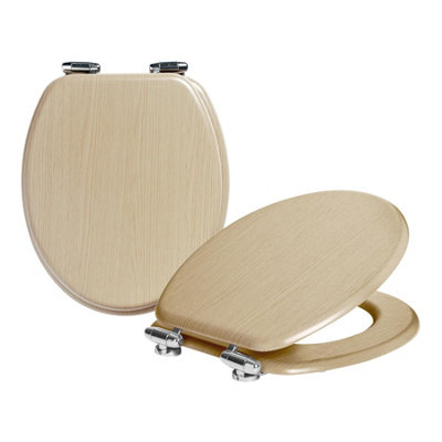 Harbour Housewares Soft Close Wooden Toilet Seats - Light Oak - Pack of 2