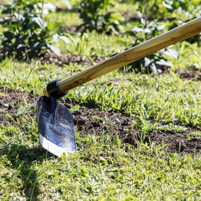Harbour Housewares Steel Garden Hoe - 110cm - Natural