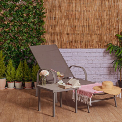 Harbour Housewares - Sussex Sun Loungers and Table Set - 2 Garden Adjustable Loungers with 2 Side Table - Modern Design - Grey - 4