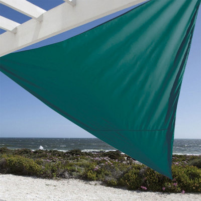 Harbour Housewares - Triangle Shade Sail - 3.6m - Green - 4