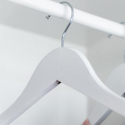 Harbour Housewares Wooden Coat Hangers - White - Pack of 10 - 6