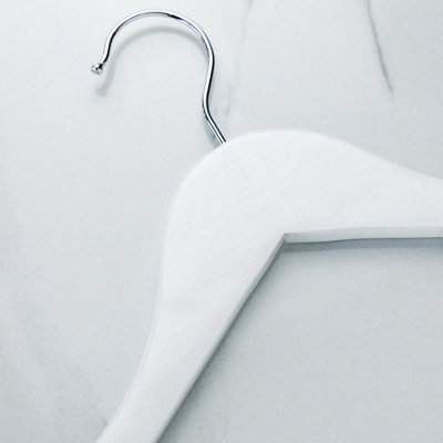Harbour Housewares Wooden Coat Hangers - White - Pack of 10 - 7
