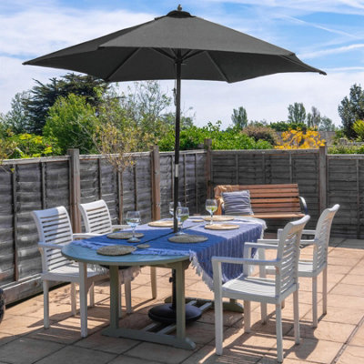 Harbour Housewares - Wooden Garden Parasol - 2.7m - Black - 5