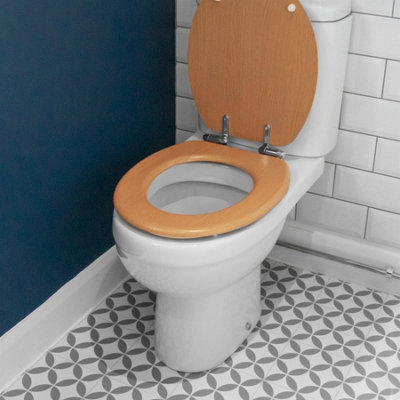 Harbour Housewares - Wooden Soft Close Toilet Seats - Beech - Pack of 2 - 6