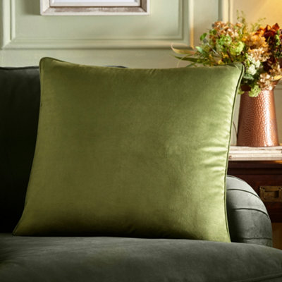 Harlan Luxury Velvet Filled Cushion