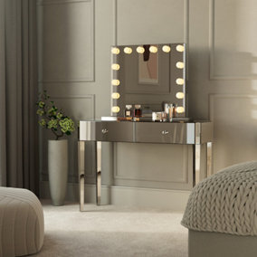 Harlow x Ivy Silver Hollywood Mirror Dressing Table