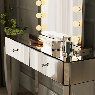 Mirrored dressing table with hollywood deals mirror