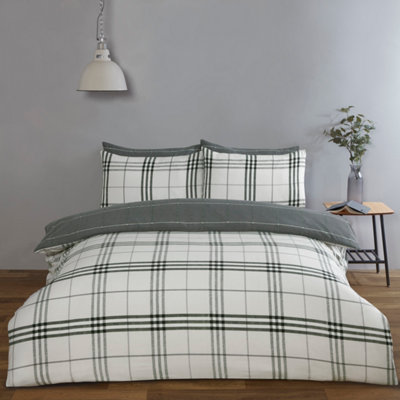 Harris Check Duvet Set by Rapport