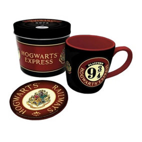 Harry Potter Platform Nine and Three Quarters Hogwarts Crest Gift Set Black/Red (One Size)