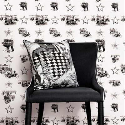 Hattie Lloyd Home - Hanoi Hustle Wallpaper - Classic City - Roll