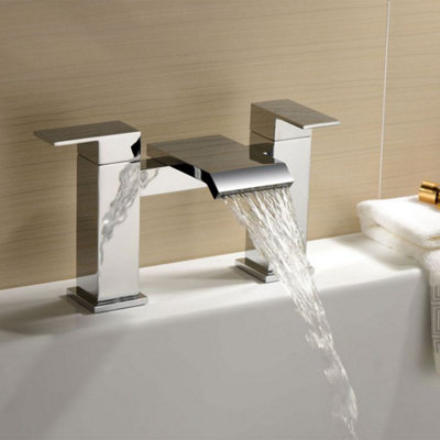 Havana Polished Chrome Deck-mounted Bath Filler Tap
