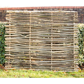 Hazel Hurdle Fencing Panel 6ft x 5ft Premium Weave Birchwood Capped Natural