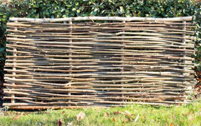 Hazel Hurdle Fencing Panel 6ft x 5ft Premium Weave Birchwood Capped Natural