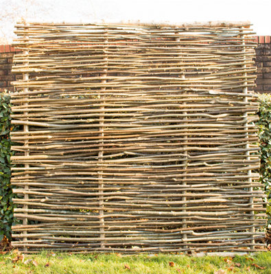 Hazel Hurdle Fencing Panel 6ft x 6ft Premium Weave Birchwood Capped Natural