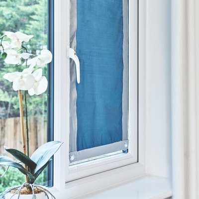 Heat Reflective Window Screen - Easy to Fit Polyester Blackout Window ...