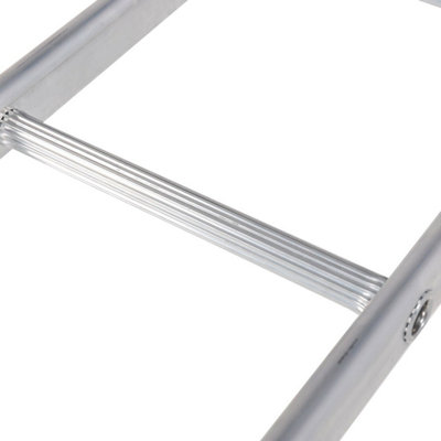 Heavy-Duty 21 Rung Roof Ladder with Ridge Safety Hook - 5.5m Tile Grip ...