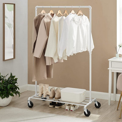 Heavy duty clothes online rail b&q