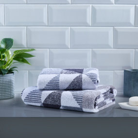 Hendra 100% Cotton Jacquard Geo Design Towel