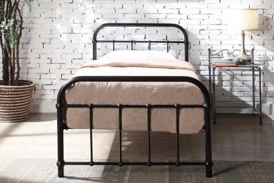 Black metal deals single bed