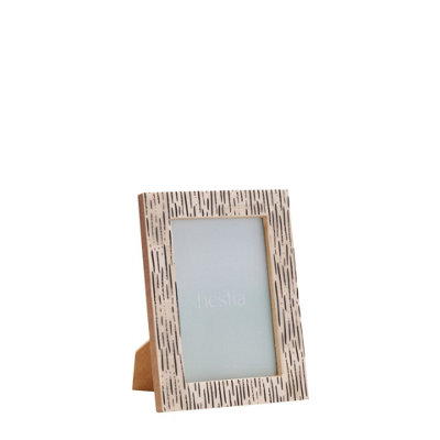 Hestia Striped Bone Photo Frame 3.5" x 5"