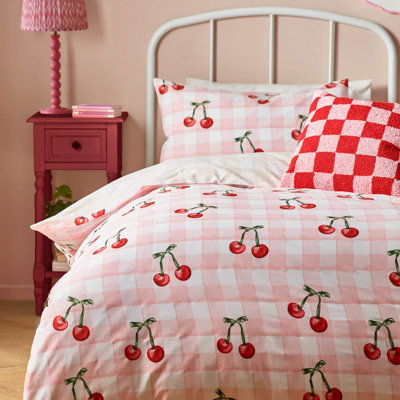 Heya Home Cherry Gingham Printed Duvet Set