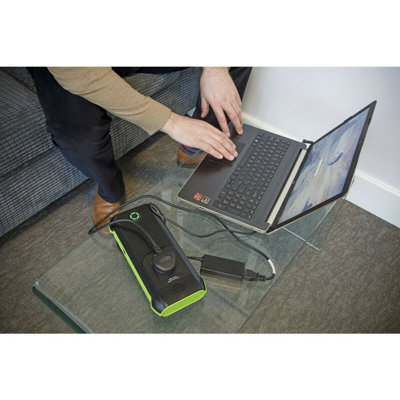 High Capacity 31200 mAh Lithium-ion Power Pack with 160W Plug Socket for All Devices