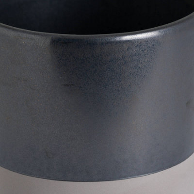 Hill Interiors Metallic Ceramic Planter Grey (L)