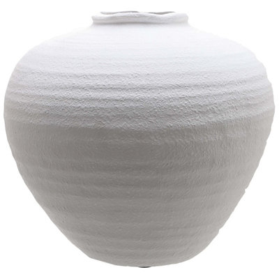 Hill Interiors Regola Ceramic Matte Vase White (31cm x 35cm x 35cm)