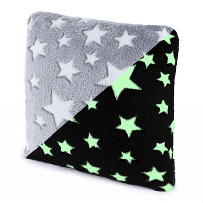 HILLINGTON Glow in the Dark Cushion Pillow: Soft Flannel Fleece Bedding, the Perfect Gift for your Kids Bedroom