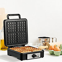 HOMCOM 4 Slice Waffle Maker w/ Deep Cooking Plate Adjustable Temperature1200W