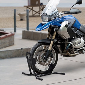 HOMCOM Adjustable Motorcycle Wheel Chock Motorbike Holder with Metal Frame