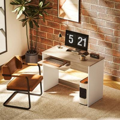HOMCOM Compact Computer Table with Keyboard Tray and Drawer, Oak