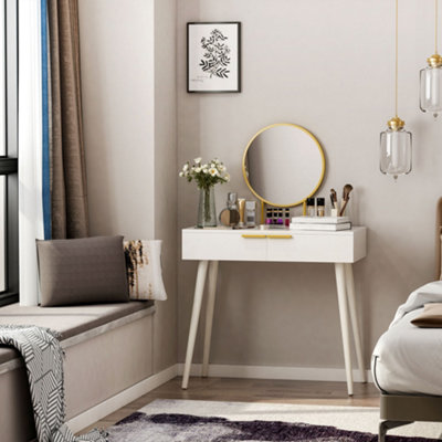 Dressing Table Ideas for Bedrooms of All Sizes