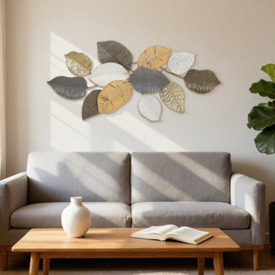 HOMCOM Modern Wall Art with Leaf Design, Metal Hanging Decoration
