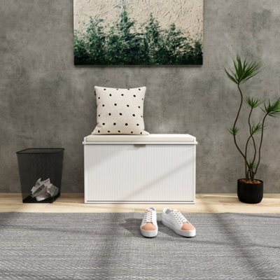 HOMCOM Shoe Storage Bench with Cushion and Flip-Drawer 80x26x47.5cm White