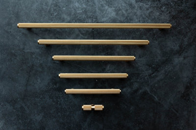 Home Luxe Co Alnwick Brass XX Large Bar 260mm