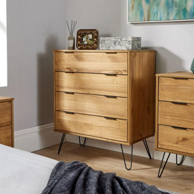 Home Source Acadia Pine Chest of 4 Drawers
