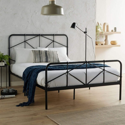 Black headboard deals metal