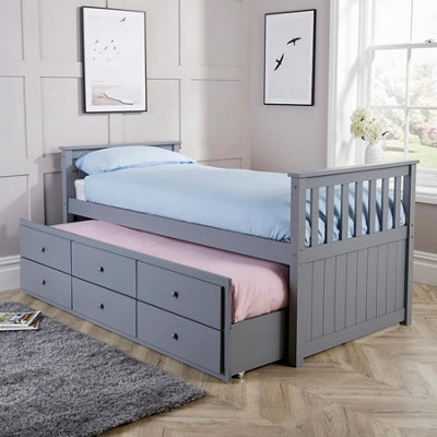 Grey cabin deals bed with storage