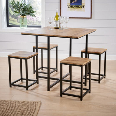 Black metal bar stools 2024 set of 4