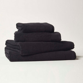 Homescapes Black 100% Combed Egyptian Cotton Set of 2Face Cloths 700 GSM