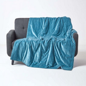Homescapes Blue Velvet Quilted Throw, 125 x 150 cm