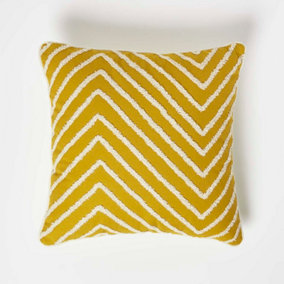 Homescapes Chevron Mustard Yellow Tufted Cotton Cushion 45 x 45 cm