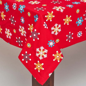 Homescapes Cotton Christmas Red Snowflake Tablecloth, 54 x 70 Inches
