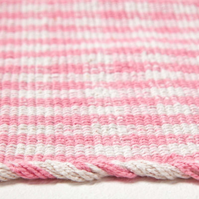 Homescapes Cotton Gingham Check Rug Hand Woven Pink White, 60 x 90 cm