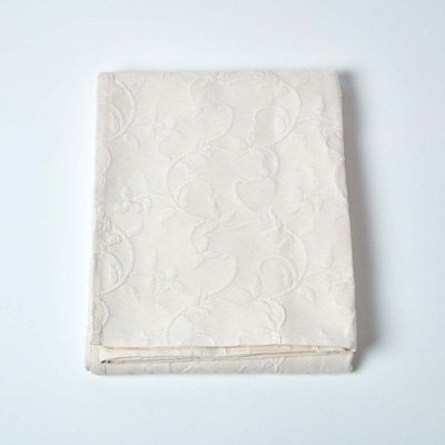 Homescapes Cream Cotton Rich Floral Metelassé Pattern Bedspread, Double