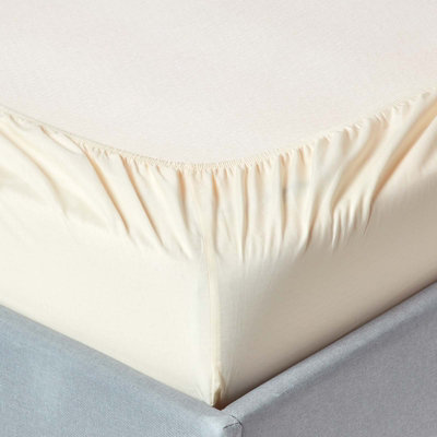 Homescapes Cream Egyptian Cotton Fitted Sheet 200 TC, Super King